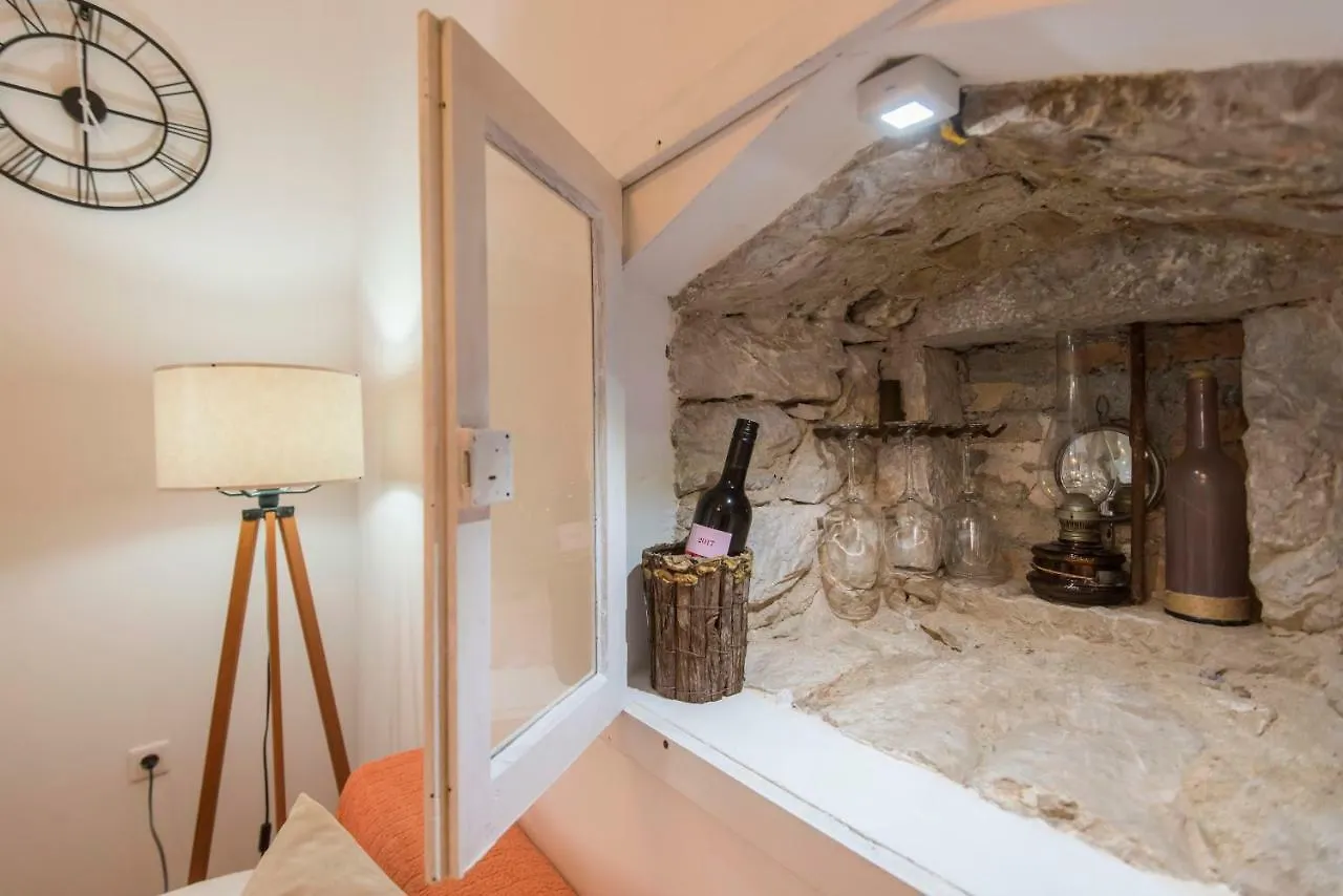 Kaleta Apartman Kali Horvátország